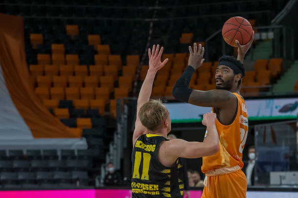 当他重新站 当他重新站