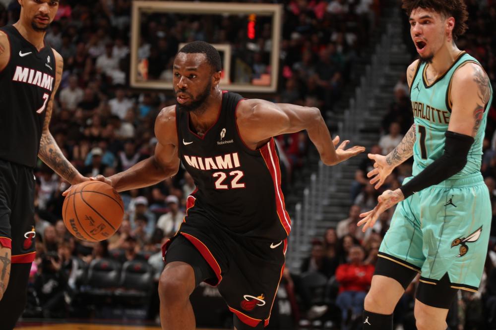 冠赛场上都 冠赛场上都